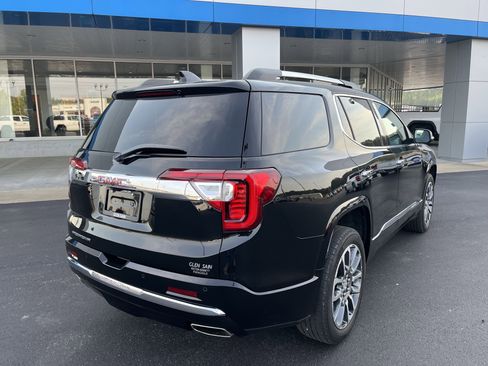 Used 2022 GMC Acadia Denali w/ Denali Ultimate Package image 6