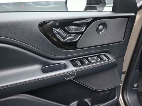 New 2025 Lincoln Aviator 2WD w/ Equipment Group 101A image 8