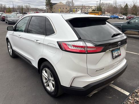 Used 2019 Ford Edge SEL w/ Equipment Group 201A image 5