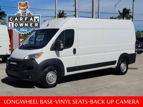 Used 2025 RAM ProMaster 2500 w/ Convenience Group FWD image 1
