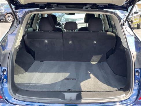 Used 2019 Nissan Murano SV FWD image 5
