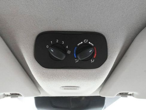 Used 2017 Ford Transit 350 XLT RWD image 32