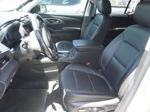 Used 2024 Toyota Tacoma TRD Sport AWD/4WD image 11