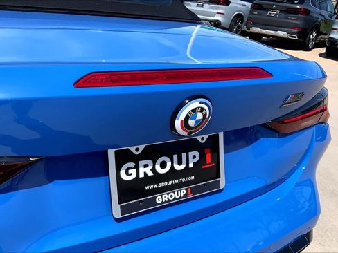 Used 2022 BMW M4 xDrive Competition w/ M Carbon Exterior Package AWD/4WD image 29