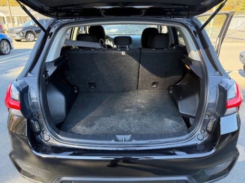 Used 2022 Mitsubishi Outlander Sport ES image 7