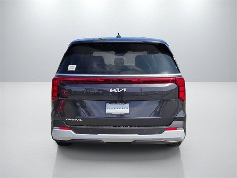 New 2026 Kia Carnival image 5