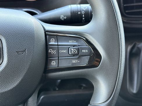 Used 2026 RAM ProMaster 2500 w/ Convenience Group FWD image 32