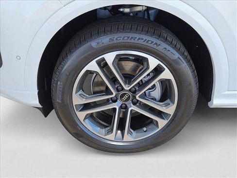 New 2025 Audi Q5 Premium w/ Convenience Package image 10