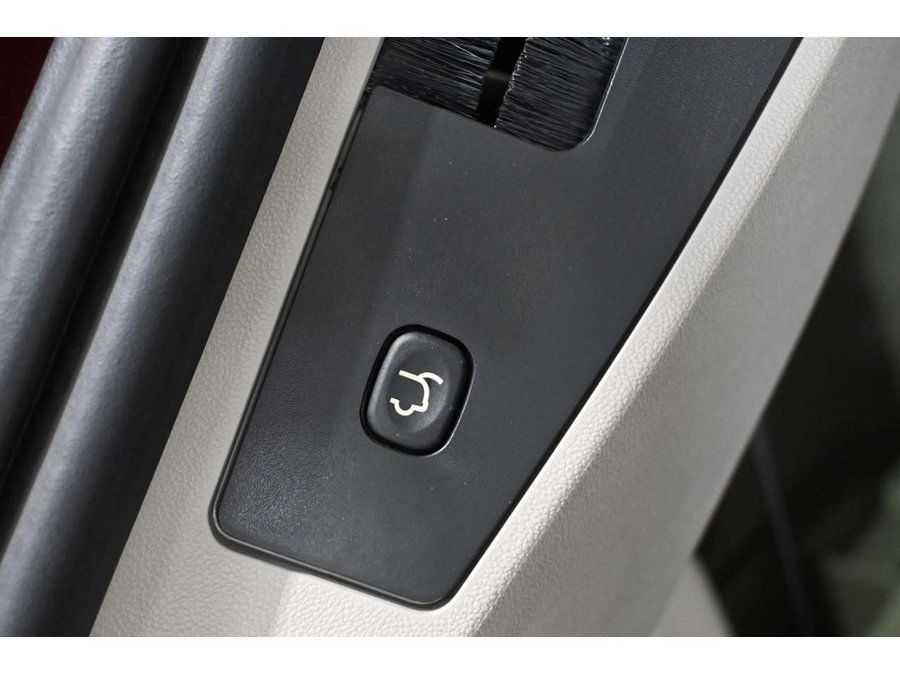 Used 2019 Dodge Grand Caravan SXT FWD image 26