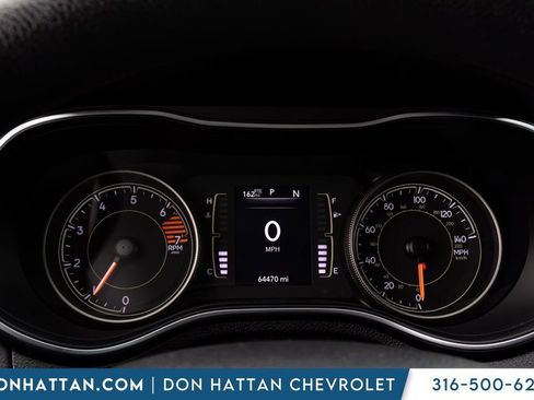 Used 2019 Jeep Cherokee Latitude w/ Popular Appearance Group FWD image 6