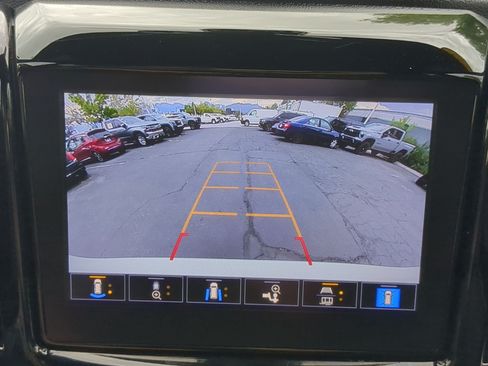 Used 2023 Chevrolet Traverse Premier w/ Redline Edition AWD/4WD image 21