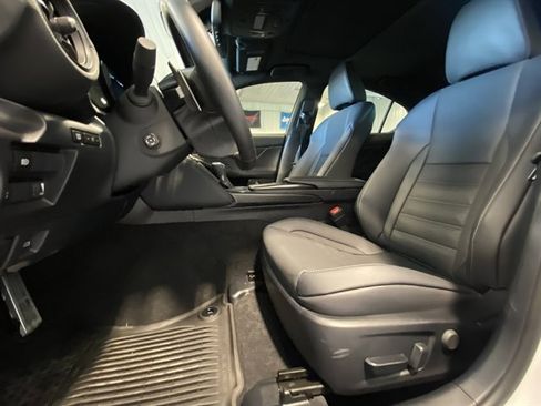 Used 2025 Lexus IS 350 F Sport image 11