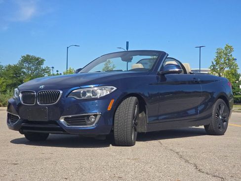 Used 2016 BMW 228i xDrive Convertible AWD/4WD image 11