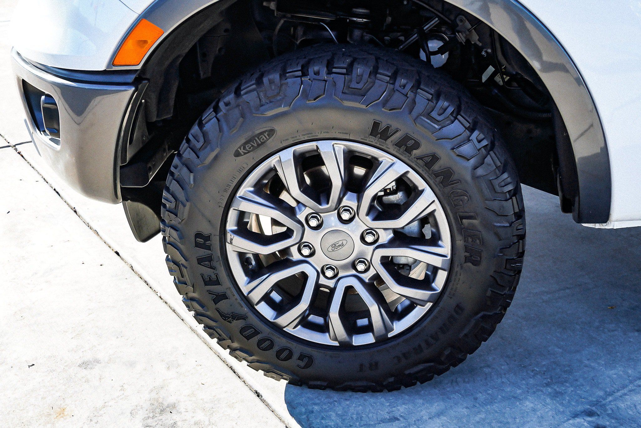 Used 2020 Ford Ranger XLT w/ Equipment Group 301A Mid AWD/4WD image 12