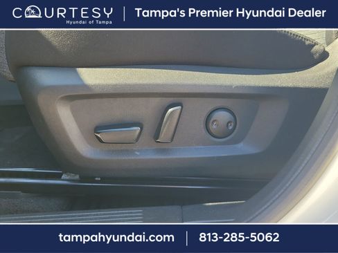 Used 2023 Nissan Rogue SV image 19