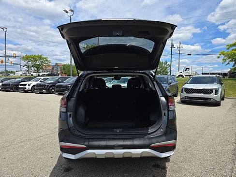 Certified 2023 Kia Sportage EX AWD/4WD image 6
