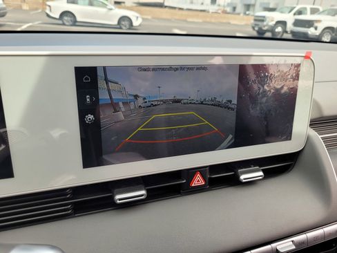 Used 2024 Hyundai Ioniq 5 SE RWD image 17