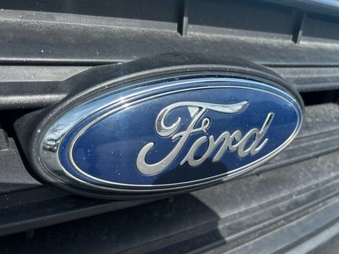 Used 2021 Ford Transit Connect XL FWD image 12