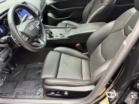 Used 2024 Cadillac CT5 Sport RWD image 15