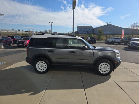 New 2025 Ford Bronco Sport Heritage w/ Convenience Package image 6