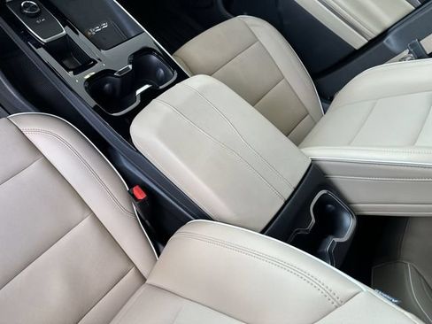 Used 2025 Buick Enclave Preferred w/ Super Cruise Package FWD image 20