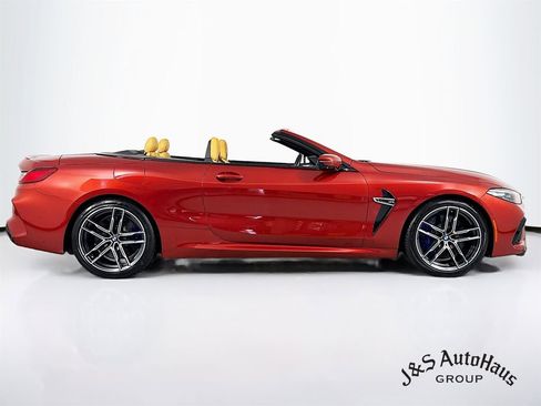Used 2020 BMW M8 Convertible image 8