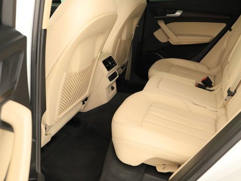 Certified 2023 Audi Q5 2.0T Premium Plus w/ Premium Plus Package AWD/4WD image 33
