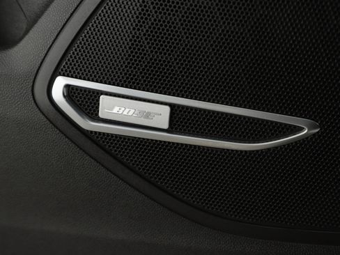 Used 2022 Buick Envision Essence w/ Technology Package II image 9