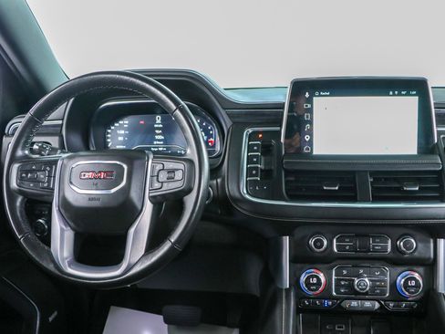 Used 2023 GMC Yukon SLT w/ SLT Luxury Package RWD image 18