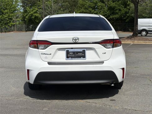Used 2023 Toyota Corolla LE w/ Carpet Mat Package (TMS) FWD image 27