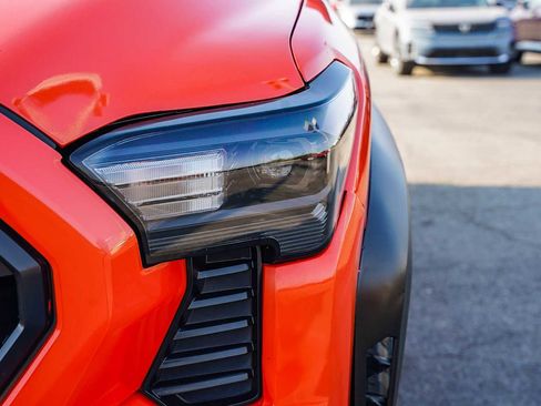 Used 2024 Toyota Tacoma TRD Off-Road image 10