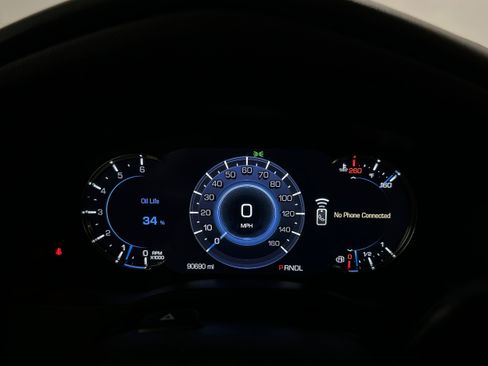 Used 2019 Cadillac Escalade ESV Luxury AWD/4WD image 17