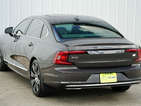 Used 2024 Volvo S90 T8 Ultimate image 50