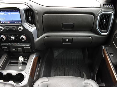 Used 2022 GMC Sierra 1500 SLT image 38