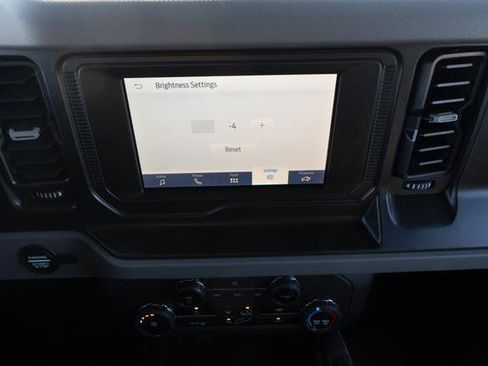 Used 2023 Ford Bronco Big Bend image 20