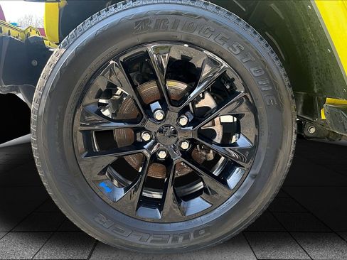 Used 2023 Jeep Wrangler Sahara w/ Cold Weather Group image 8