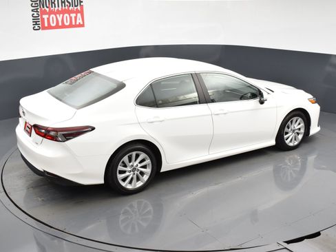 Used 2024 Toyota Camry LE image 19