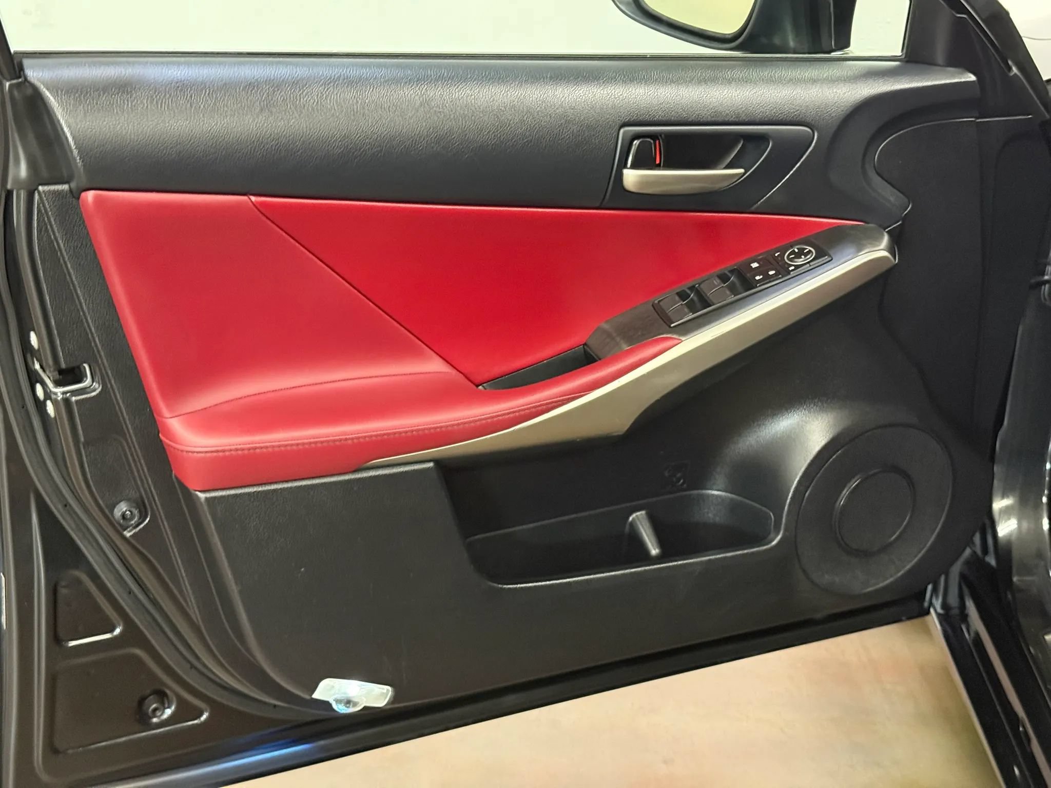 Used 2019 Lexus IS 350 F Sport w/ F Sport Package RWD image 14