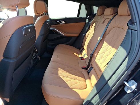 Used 2024 BMW X6 xDrive40i w/ Executive Package AWD/4WD image 7