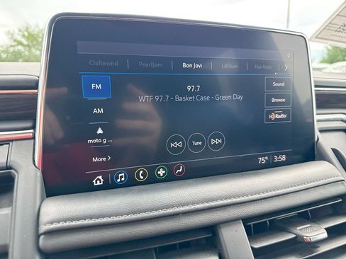 Used 2021 Chevrolet Tahoe LT AWD/4WD image 14