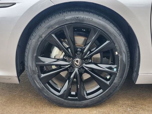 Used 2024 Lexus ES 350 F Sport w/ Accessory Package (Z2) FWD image 10