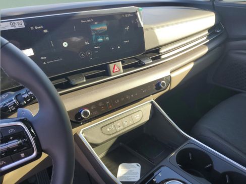 New 2026 Kia Carnival SX image 23