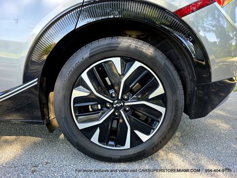 Used 2022 Kia EV6 Wind RWD image 55