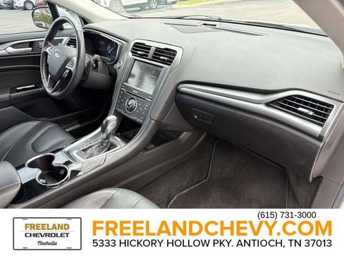 Used 2015 Ford Fusion Titanium image 24
