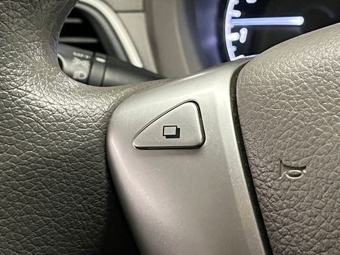 Used 2014 Nissan Sentra S image 19