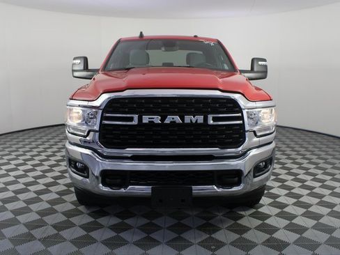 Used 2024 RAM 2500 Big Horn w/ Bed Utility Group image 25