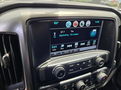 Used 2018 Chevrolet Silverado 1500 LT w/ All Star Edition AWD/4WD image 22
