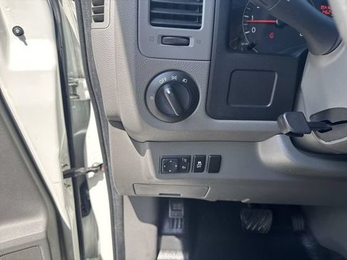 Used 2016 Nissan NV 2500 SV w/ Technology Package RWD image 24