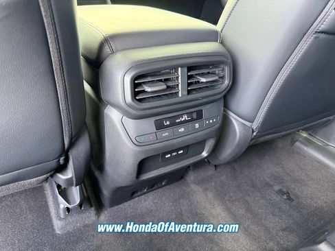 Certified 2024 Honda Pilot EX-L image 15