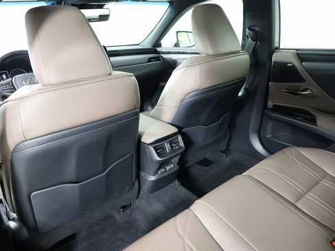 Used 2024 Lexus ES 350 Ultra Luxury w/ Accessory Package (Z2) image 52